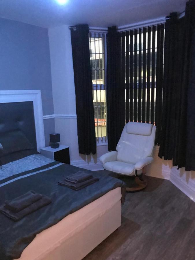 Sandy Pad'S Apartments Rhyl Buitenkant foto