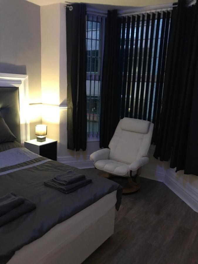 Sandy Pad'S Apartments Rhyl Buitenkant foto